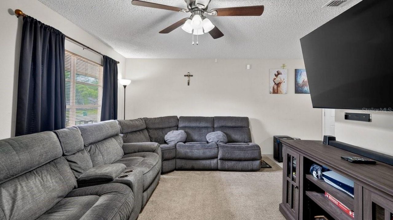 3222 Roland Drive , Deltona, FL 32738 Photo