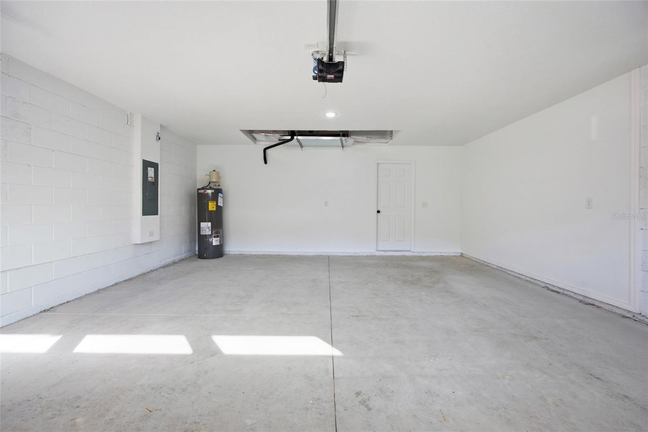8282 N Pitcairn Way, Citrus Springs, FL 34434 Photo