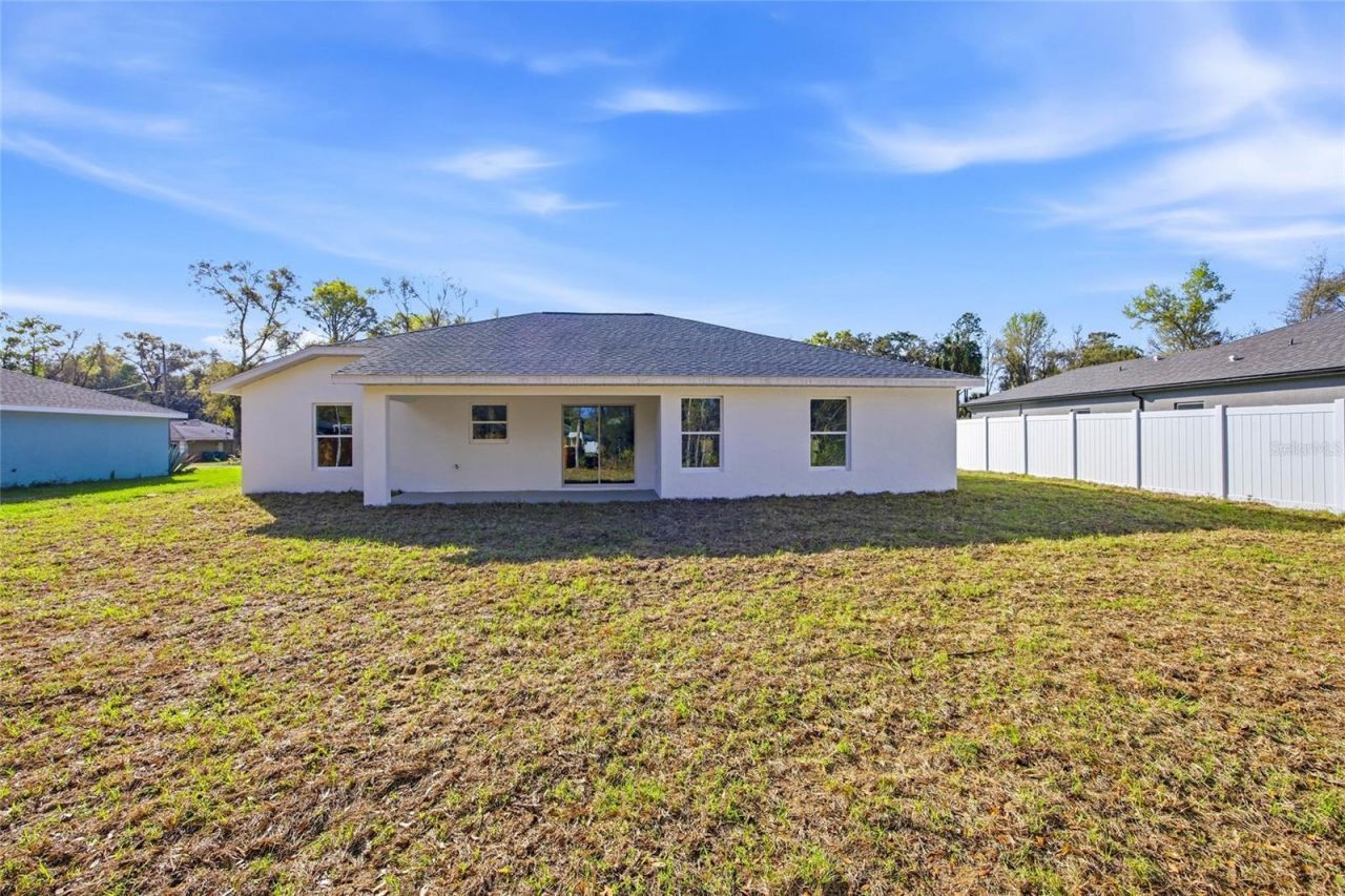 8282 N Pitcairn Way, Citrus Springs, FL 34434 Photo