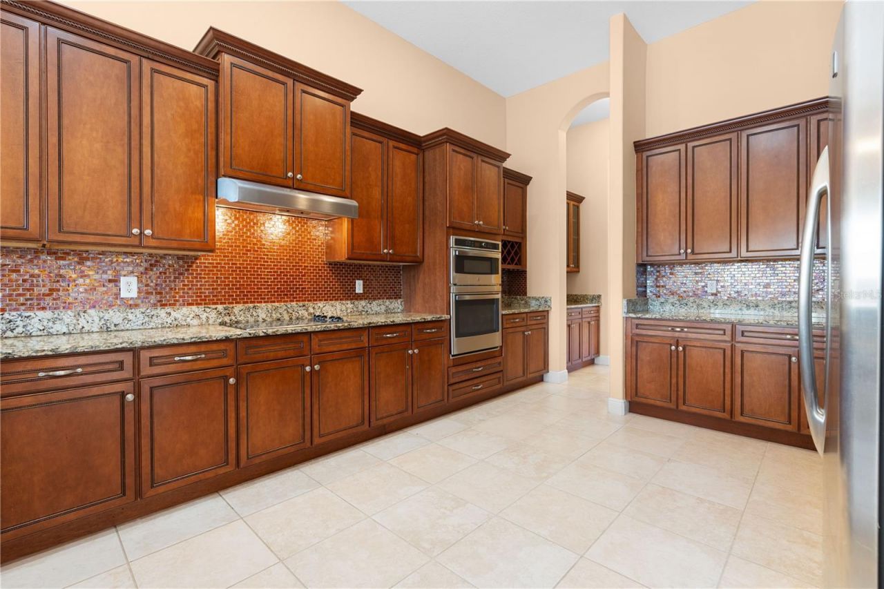10603 Cayman Isle Court, Tampa, FL 33647 Photo