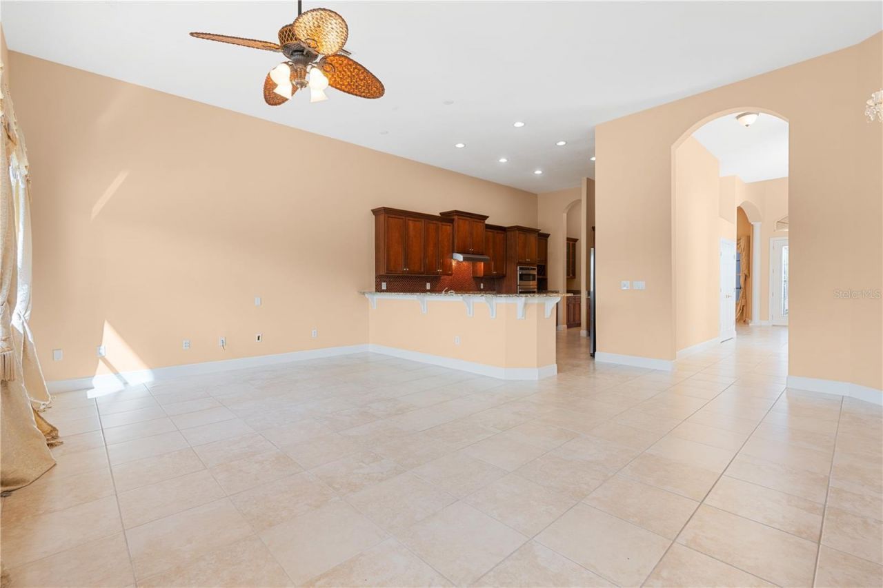 10603 Cayman Isle Court, Tampa, FL 33647 Photo