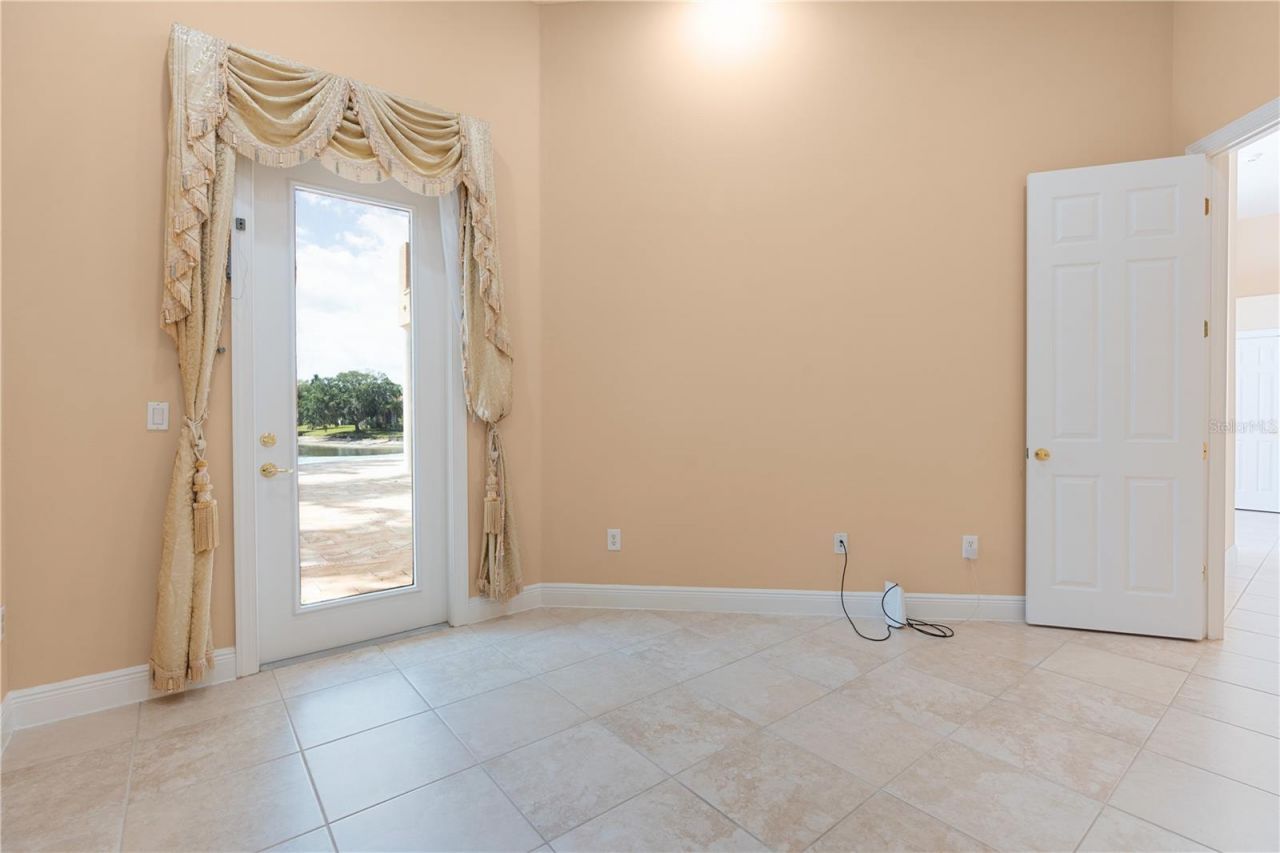 10603 Cayman Isle Court, Tampa, FL 33647 Photo
