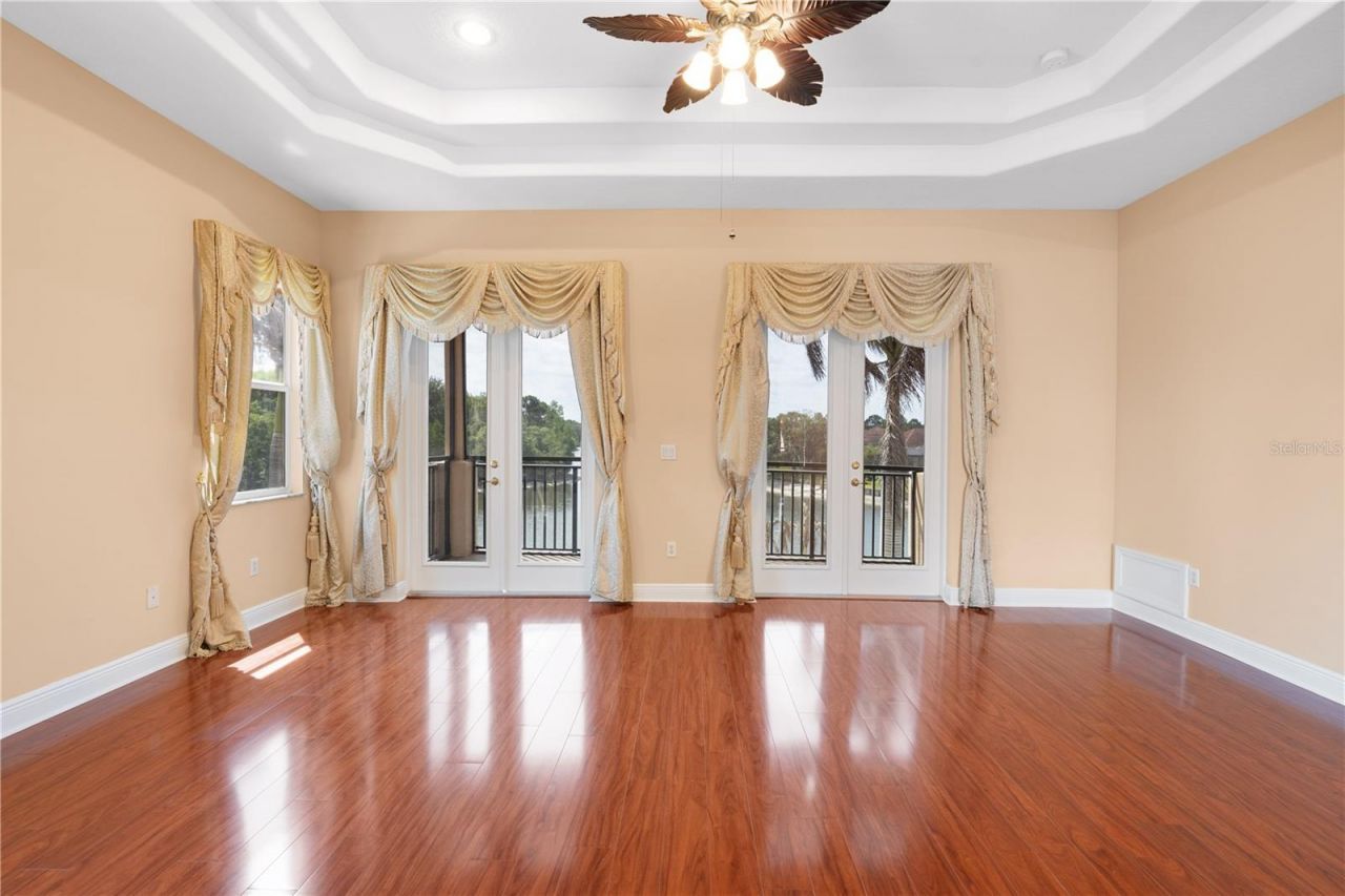 10603 Cayman Isle Court, Tampa, FL 33647 Photo