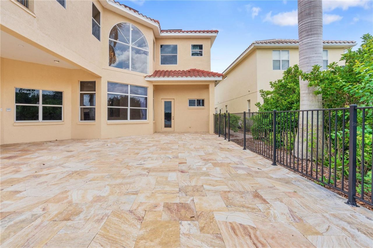 10603 Cayman Isle Court, Tampa, FL 33647 Photo