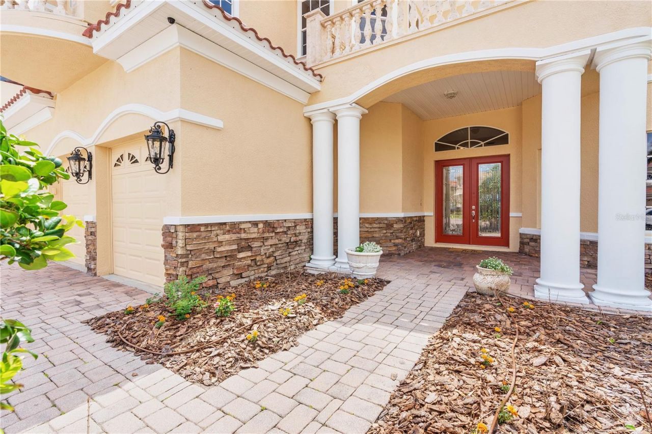 10603 Cayman Isle Court, Tampa, FL 33647 Photo