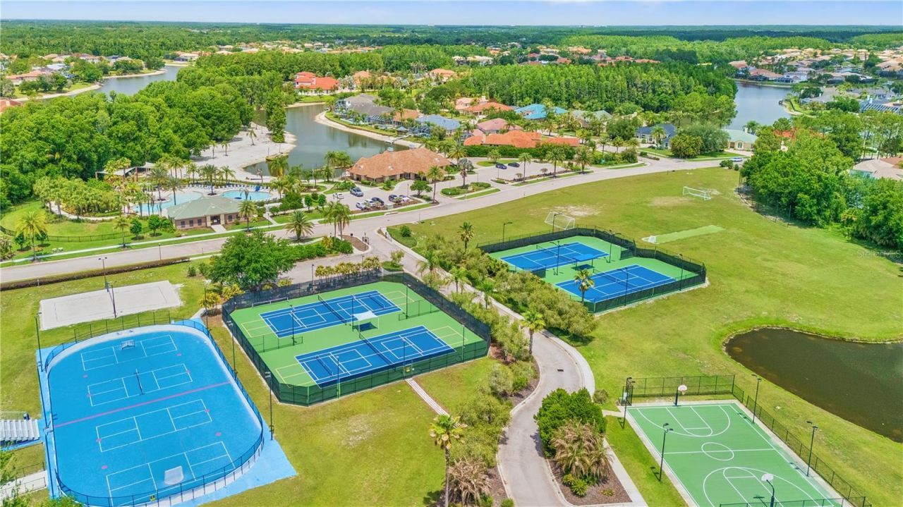 10603 Cayman Isle Court, Tampa, FL 33647 Photo