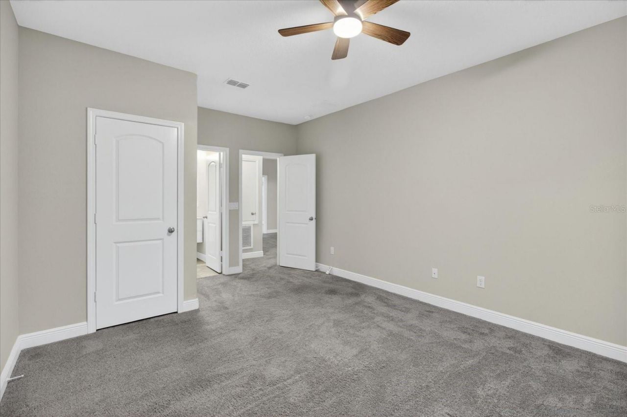 1389 Heritage Landings Drive , Lakeland, FL 33805 Photo
