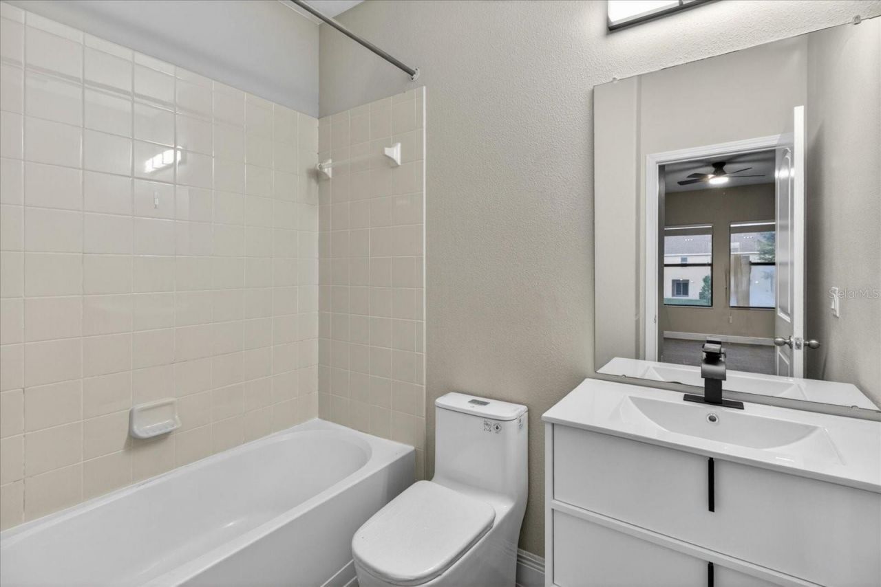 1389 Heritage Landings Drive , Lakeland, FL 33805 Photo