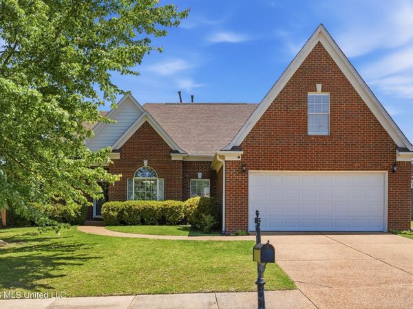 7452 Acree Lane, Olive Branch, MS 38654