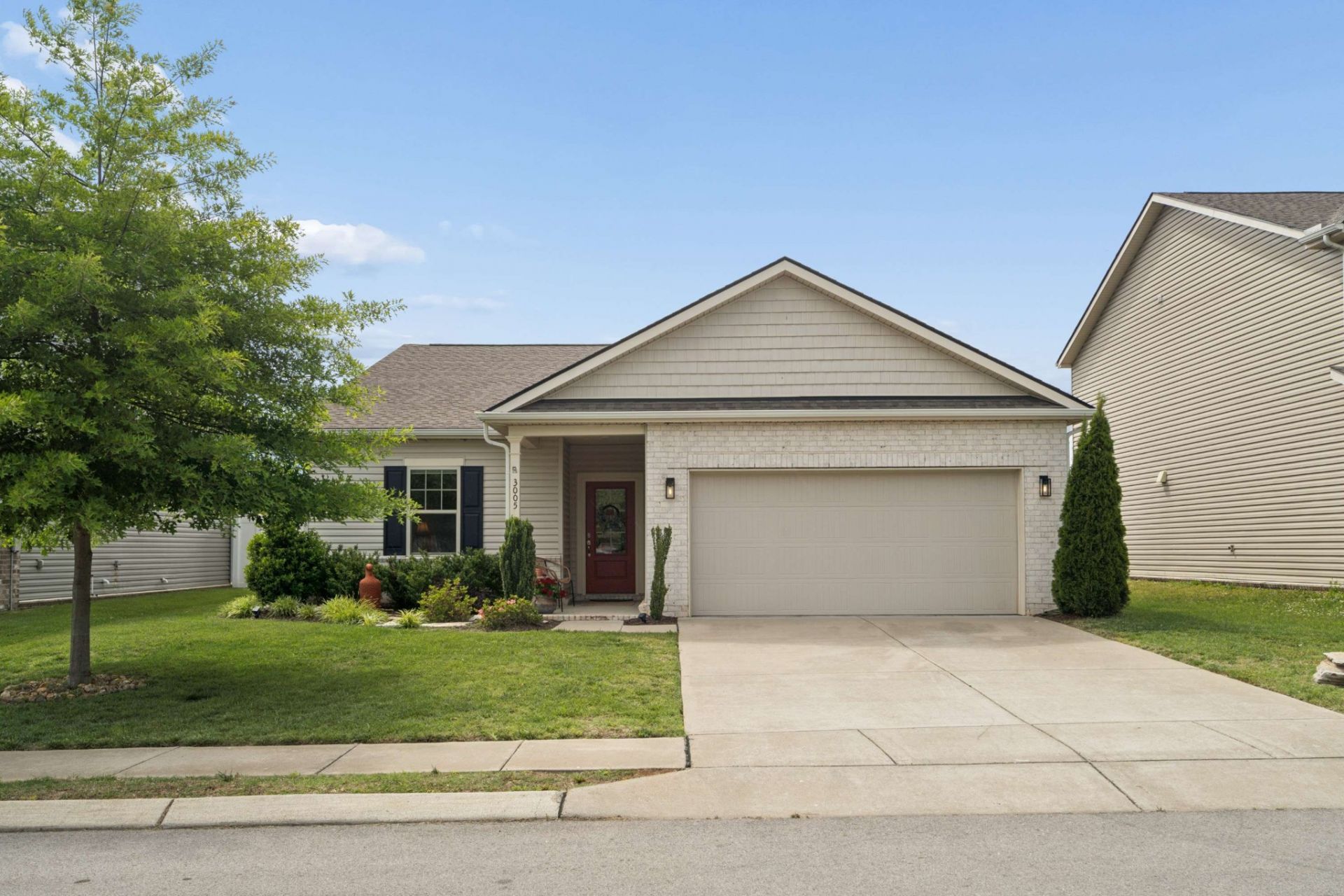 3005 Bishop Ln, Columbia, TN 38401 Main Photo
