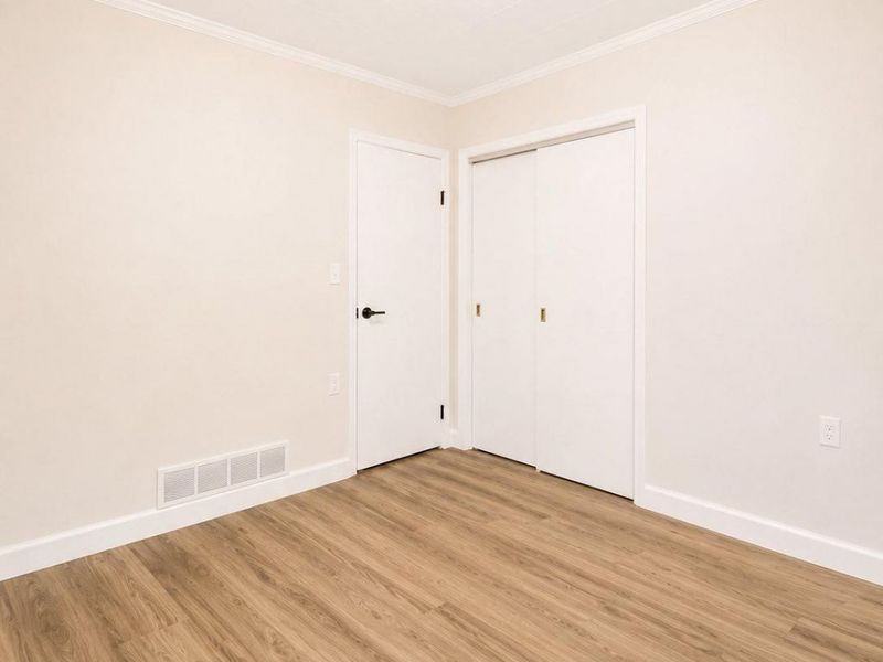 522 W 3rd Street, Port Clinton, OH 43452 Photo 12