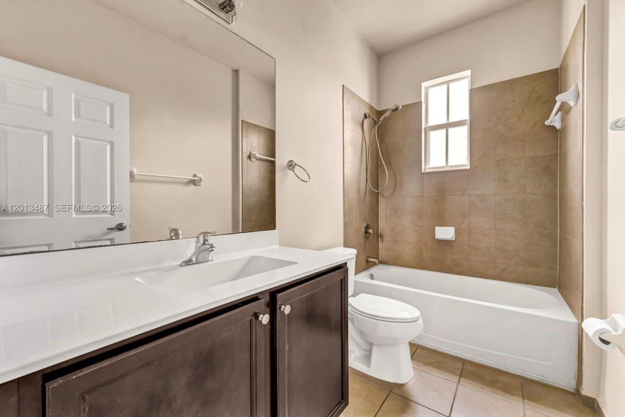134 SE 28th Ter , Unit 20, Homestead, FL 33033 Photo