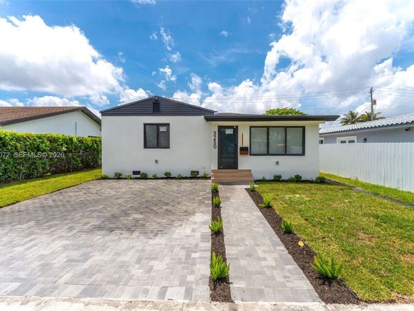 3250 SW 68th Ave, Miami, FL 33155