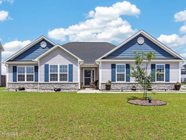 372 Water Wagon Trail, Jacksonville, NC 28546