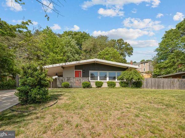 2908 FARMINGTON DRIVE, ALEXANDRIA, VA 22303