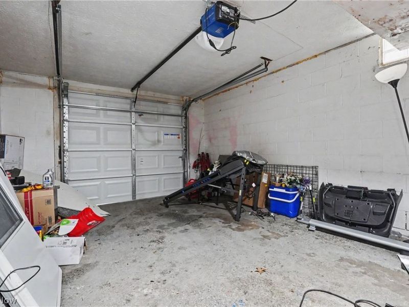 639 Fulmer Avenue, Akron, OH 44312 Photo 20