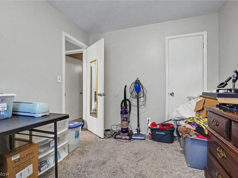 639 Fulmer Avenue, Akron, OH 44312 Photo 28