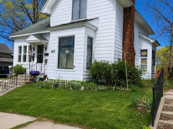 415 Harris Street E, Cadillac, MI 49601