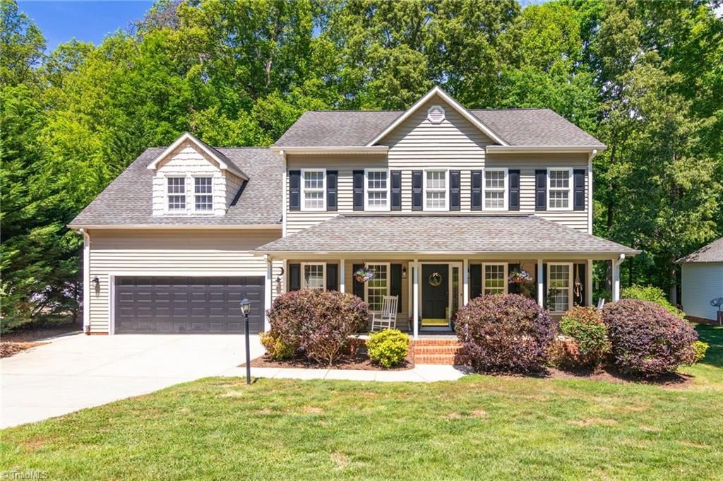 6988 Bethesda Court, Summerfield, NC 27358 Main Photo