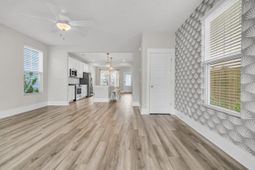 243 Symphony Avenue photo 4