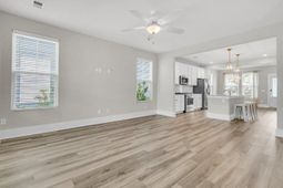 243 Symphony Avenue photo 4