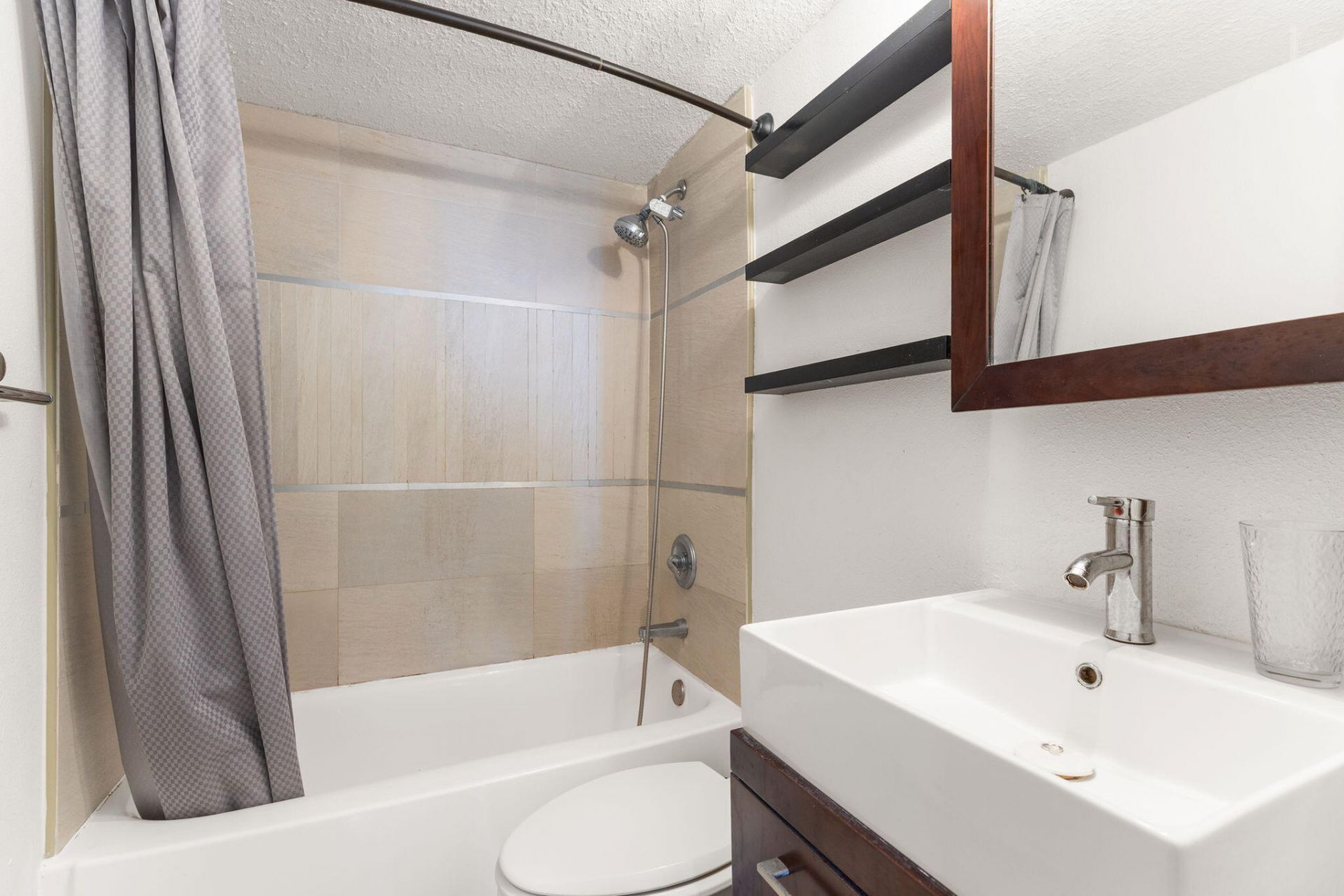 1500 Bay Road, Unit 1122s, Miami Beach, FL 33139 Photo