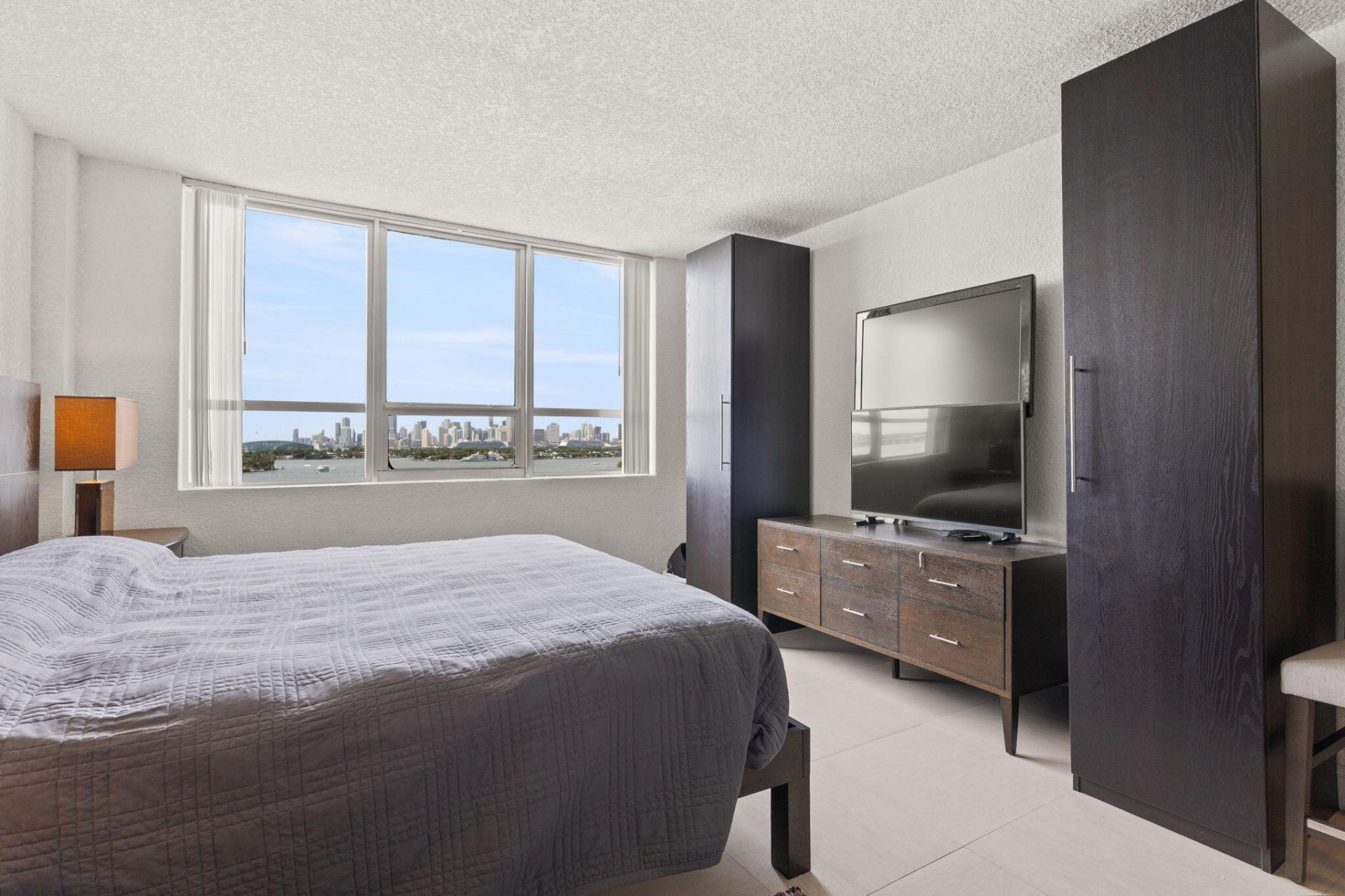1500 Bay Road, Unit 1122s, Miami Beach, FL 33139 Photo