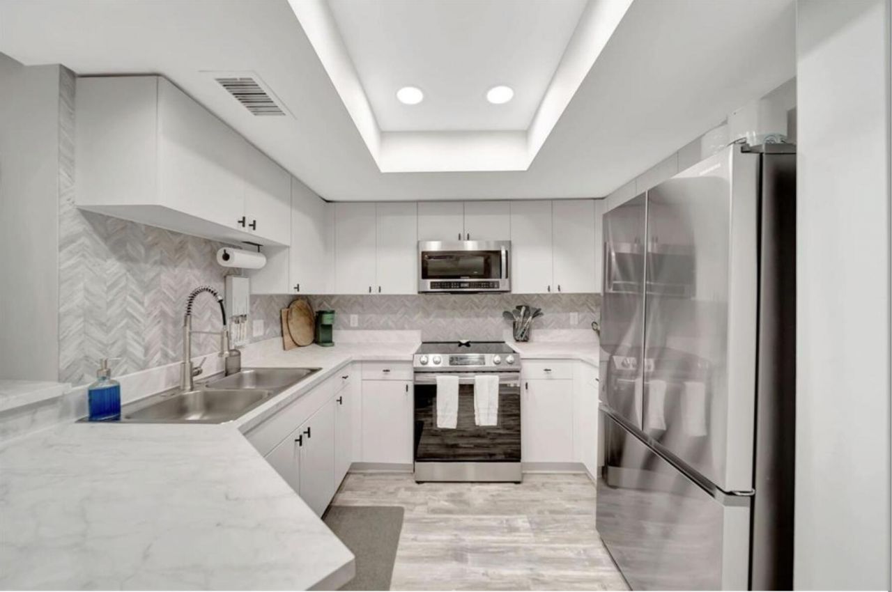 2125 SE 10th Avenue, Unit 1003, Fort Lauderdale, FL 33316 Photo