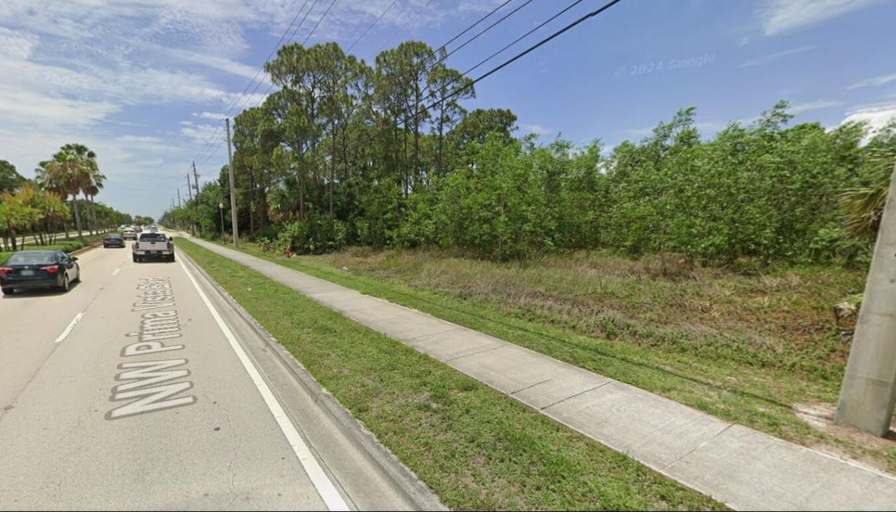 325 NW Prima Vista Boulevard, Port Saint Lucie, FL 34983 Photo