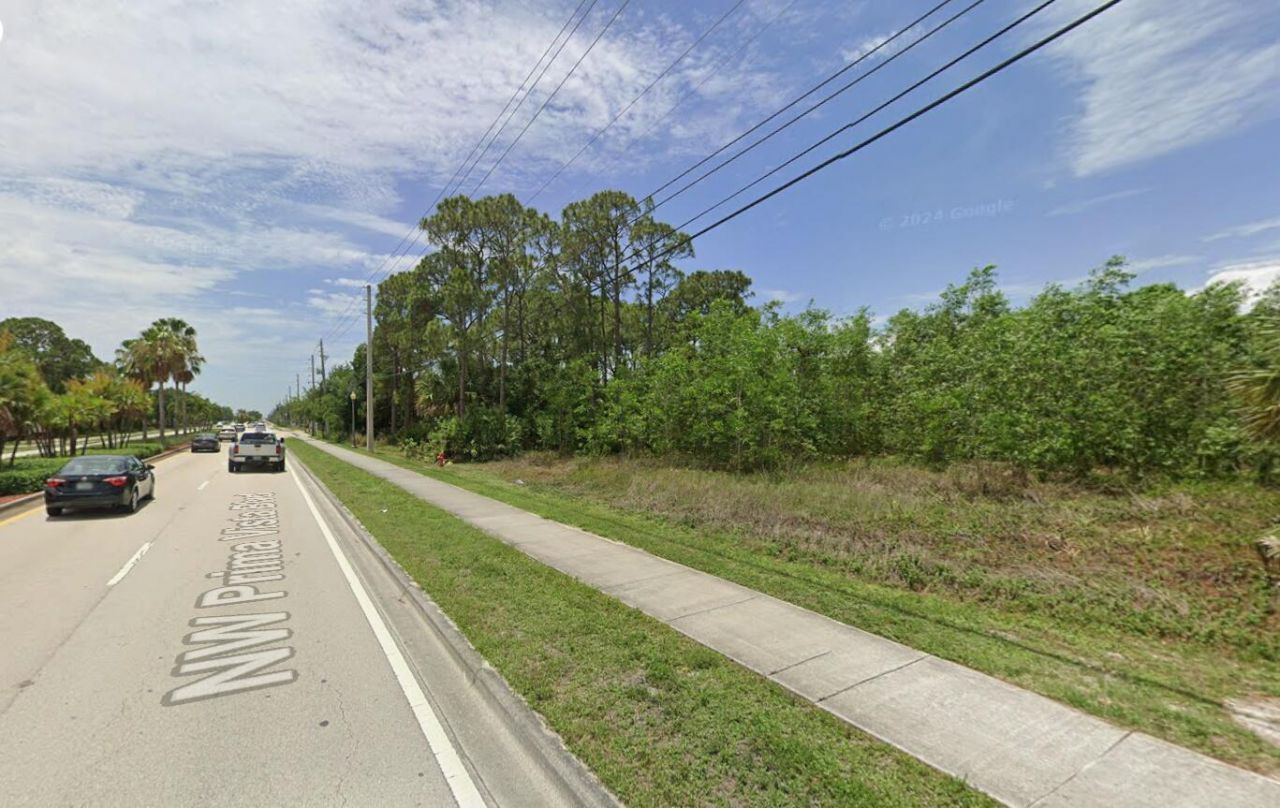 325 NW Prima Vista Boulevard, Port Saint Lucie, FL 34983 Photo