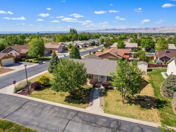 208 Chipeta Pines Court , Grand Junction, CO 81503