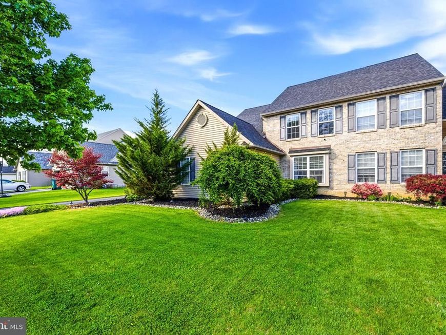 2066 Rolling Meadow Drive , Macungie, PA 18062 Main Photo