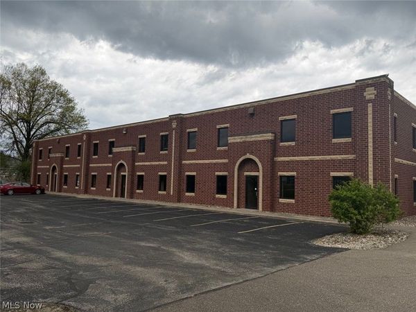4699 Loomis Parkway, Ravenna, OH 44266