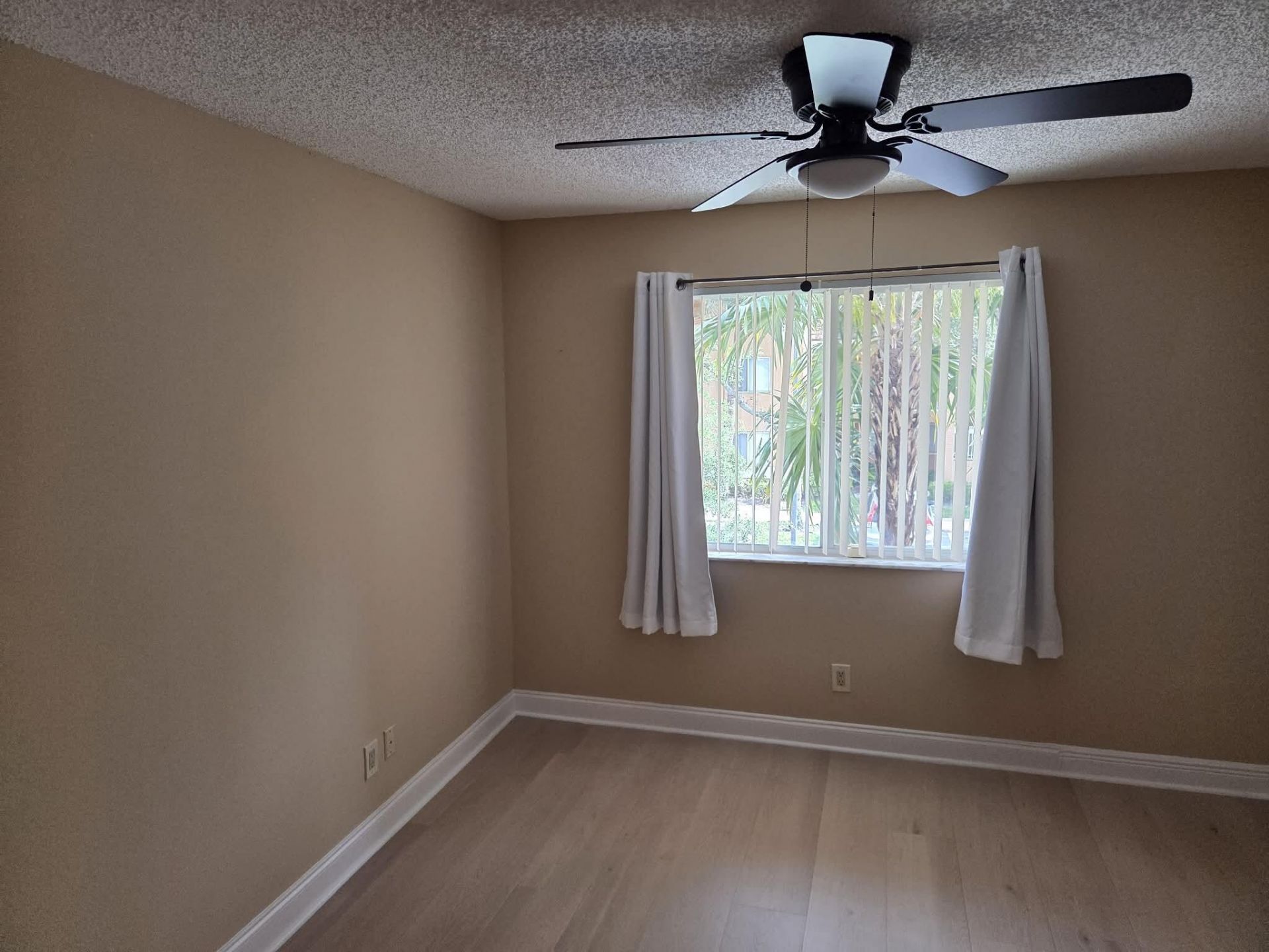 708 NW 92nd Avenue, Plantation, FL 33324 Photo