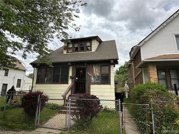 5042 Pennsylvania Street , Detroit, MI 48213