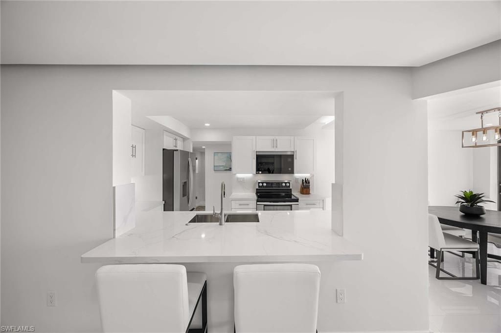 10475 Gulf Shore Dr, Unit 162, Naples, FL 34108 Photo