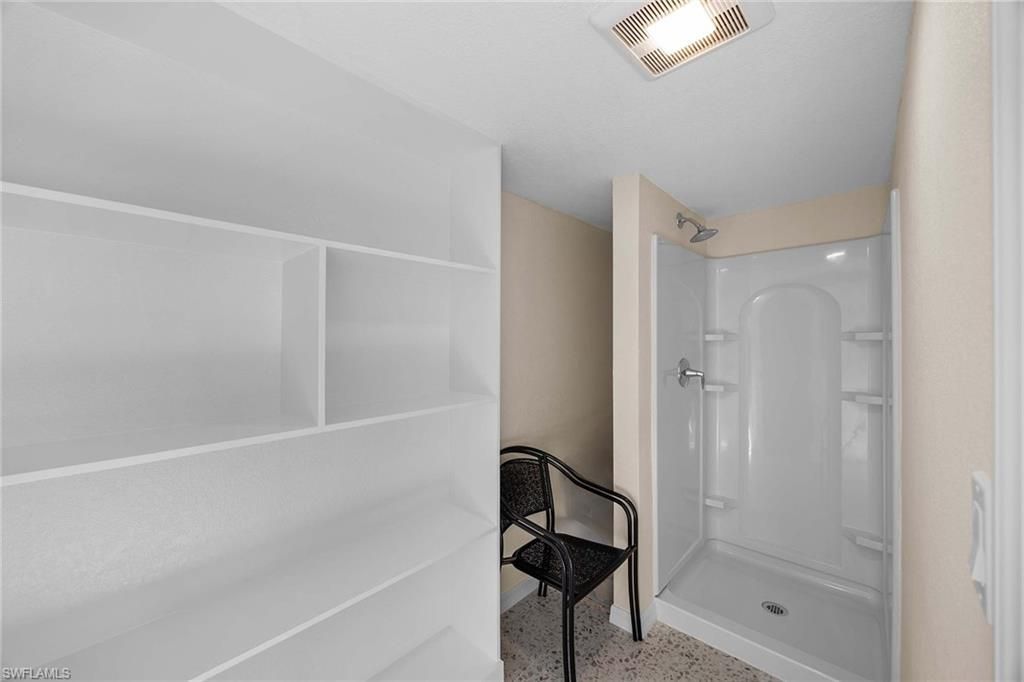 10475 Gulf Shore Dr , Unit 162, Naples, FL 34108 Photo