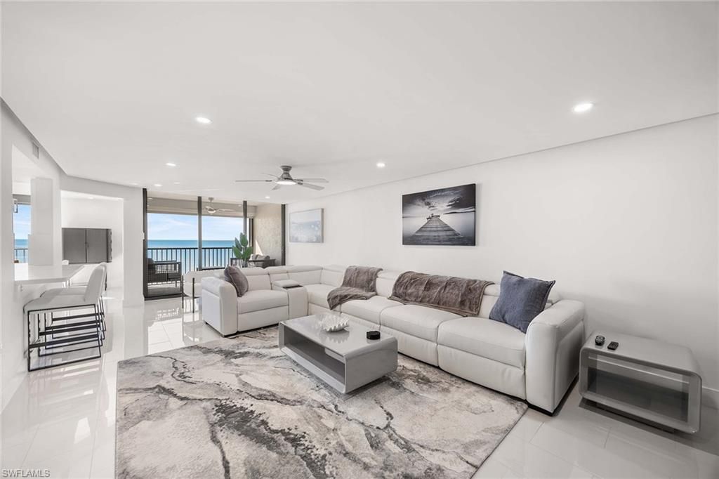 10475 Gulf Shore Dr, Unit 162, Naples, FL 34108 Photo
