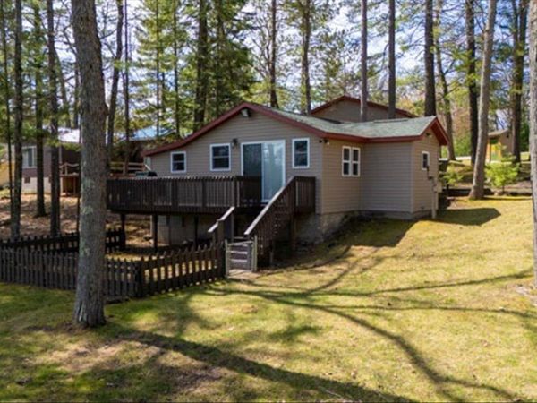 7796 Jose Lake Drive, South Branch, MI 48761