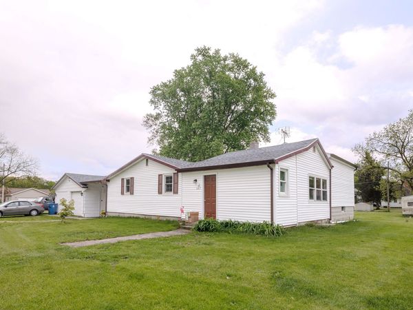 607 E Washington Street, Morocco, IN 47963
