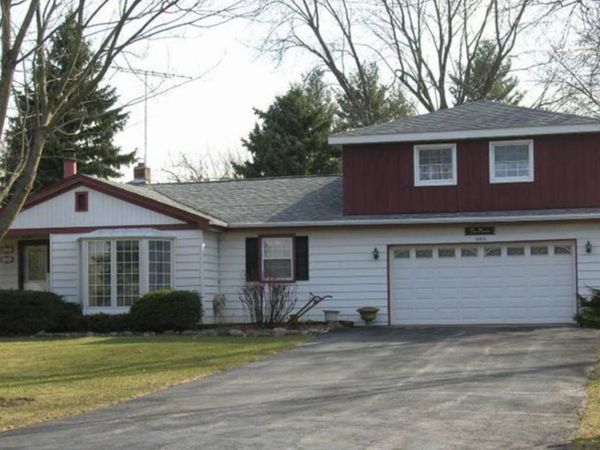 11401 192nd Street , Mokena, IL 60448