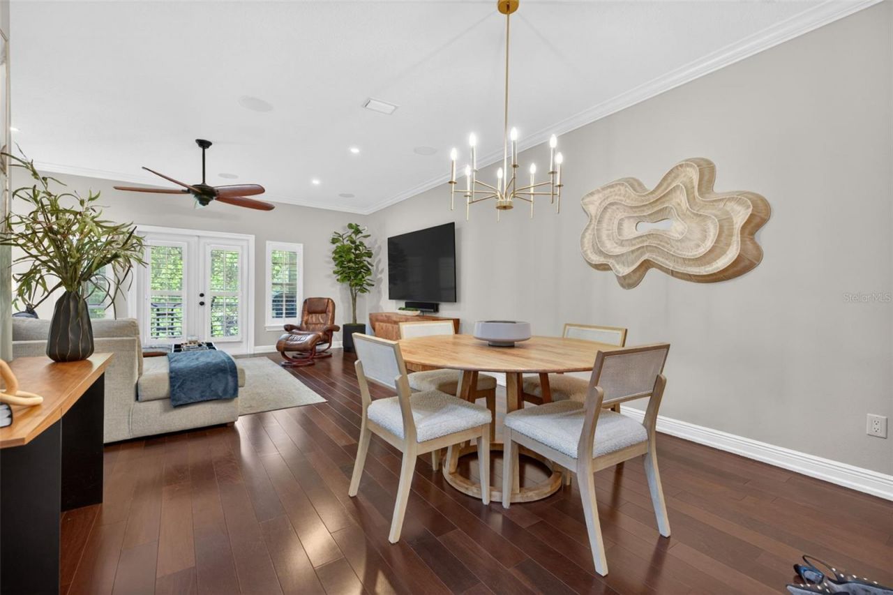 252 Valencia Circle , Saint Petersburg, FL 33716 Photo