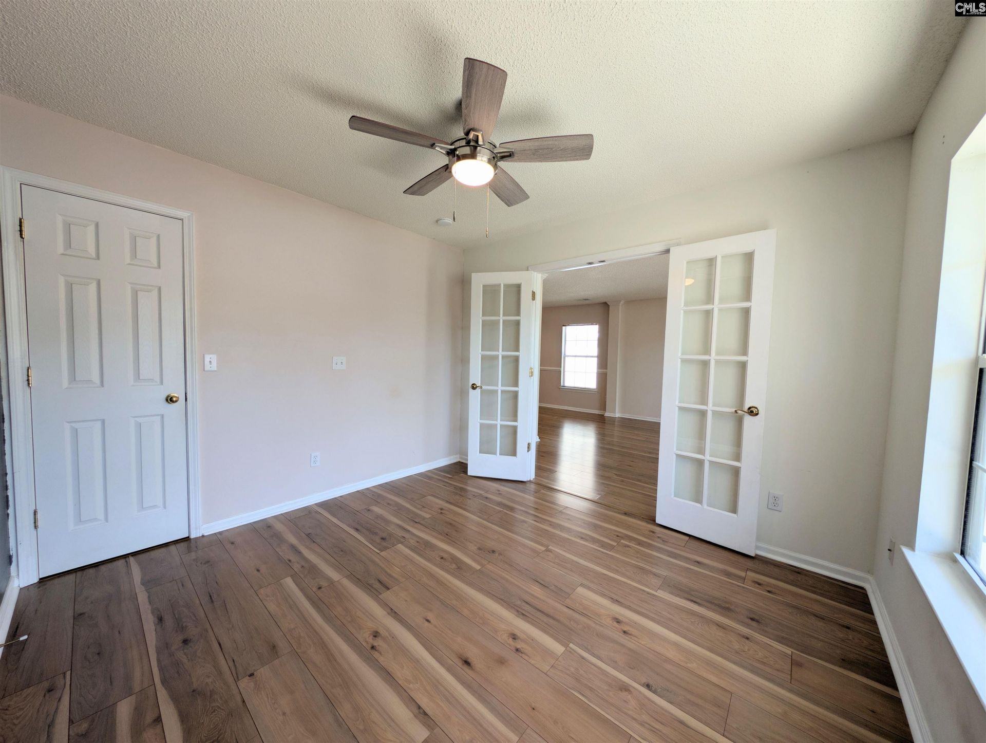 19 Fountain Lake Drive  Photo 10