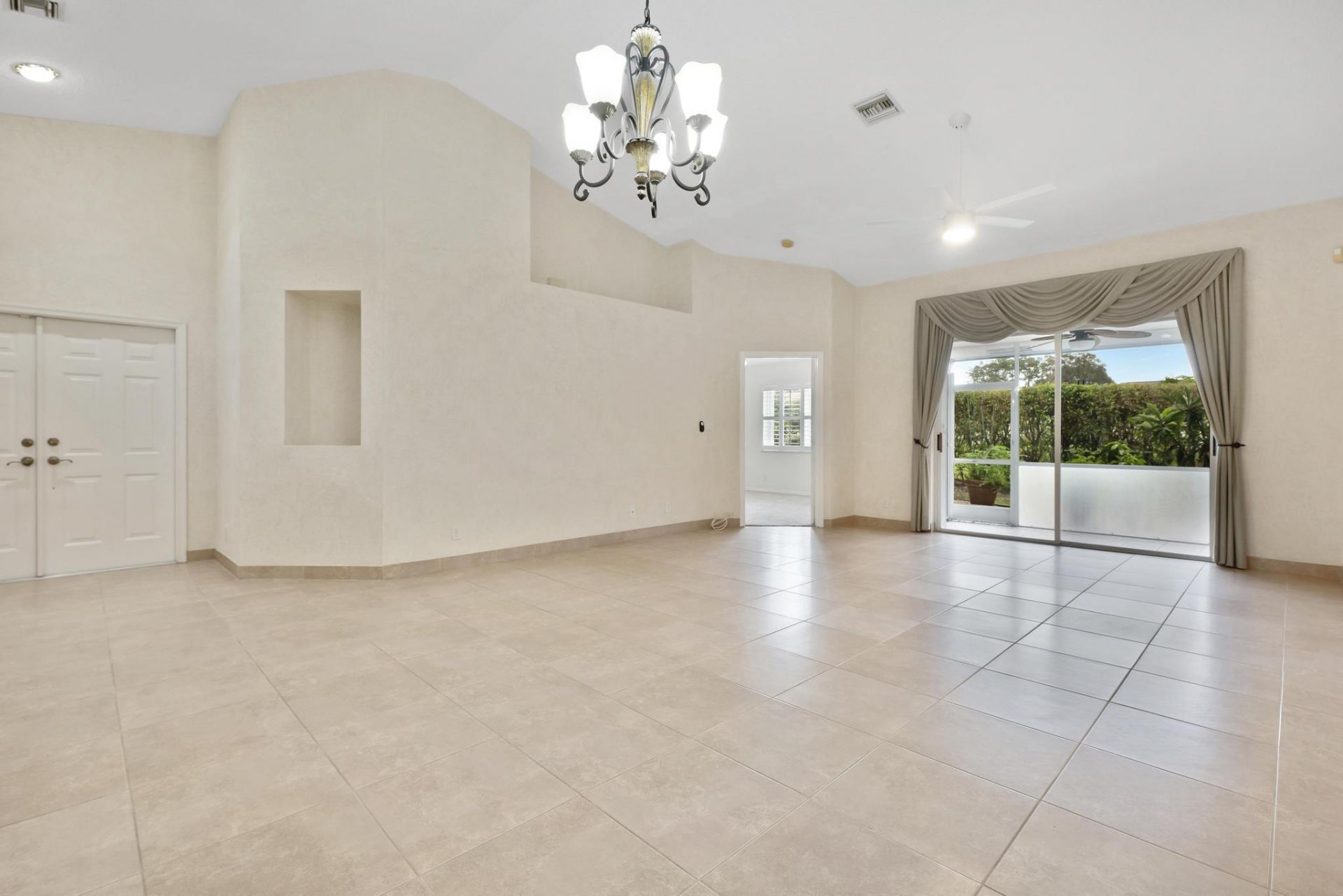 8160 Via Di Veneto, Boca Raton, FL 33496 Photo
