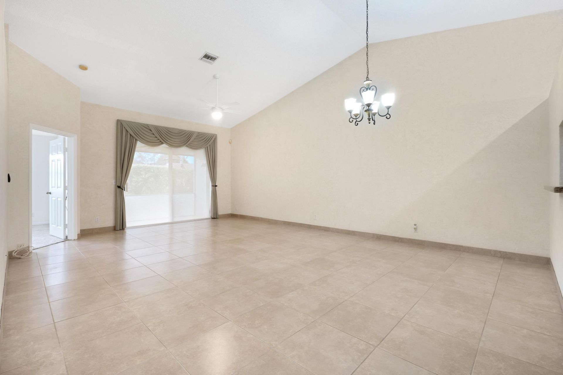 8160 Via Di Veneto, Boca Raton, FL 33496 Photo