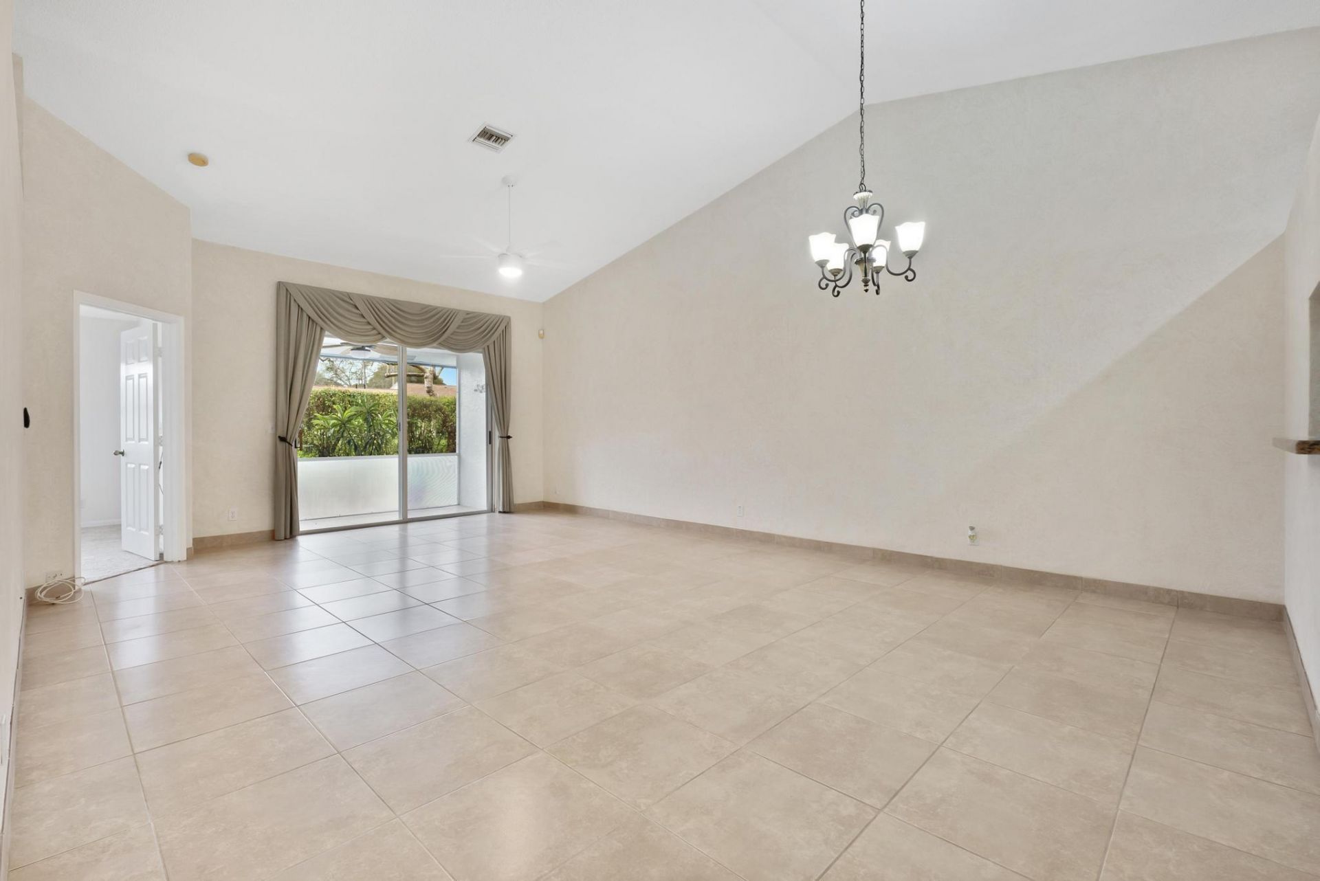 8160 Via Di Veneto, Boca Raton, FL 33496 Photo