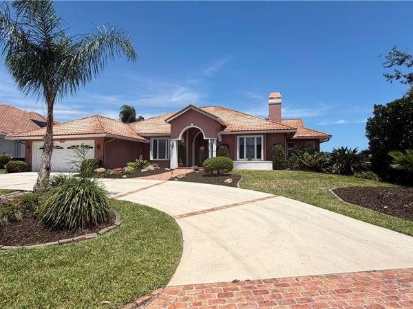 3556 Lucia Drive, Vero Beach, FL 32967