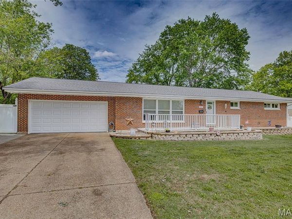 211 Carter Street, Farmington, MO 63640