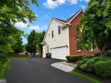 42848 SIDNEY PLACE, ASHBURN, VA 20148