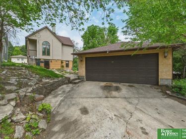 1119 ARTHUR Street , Omaha, NE 68107